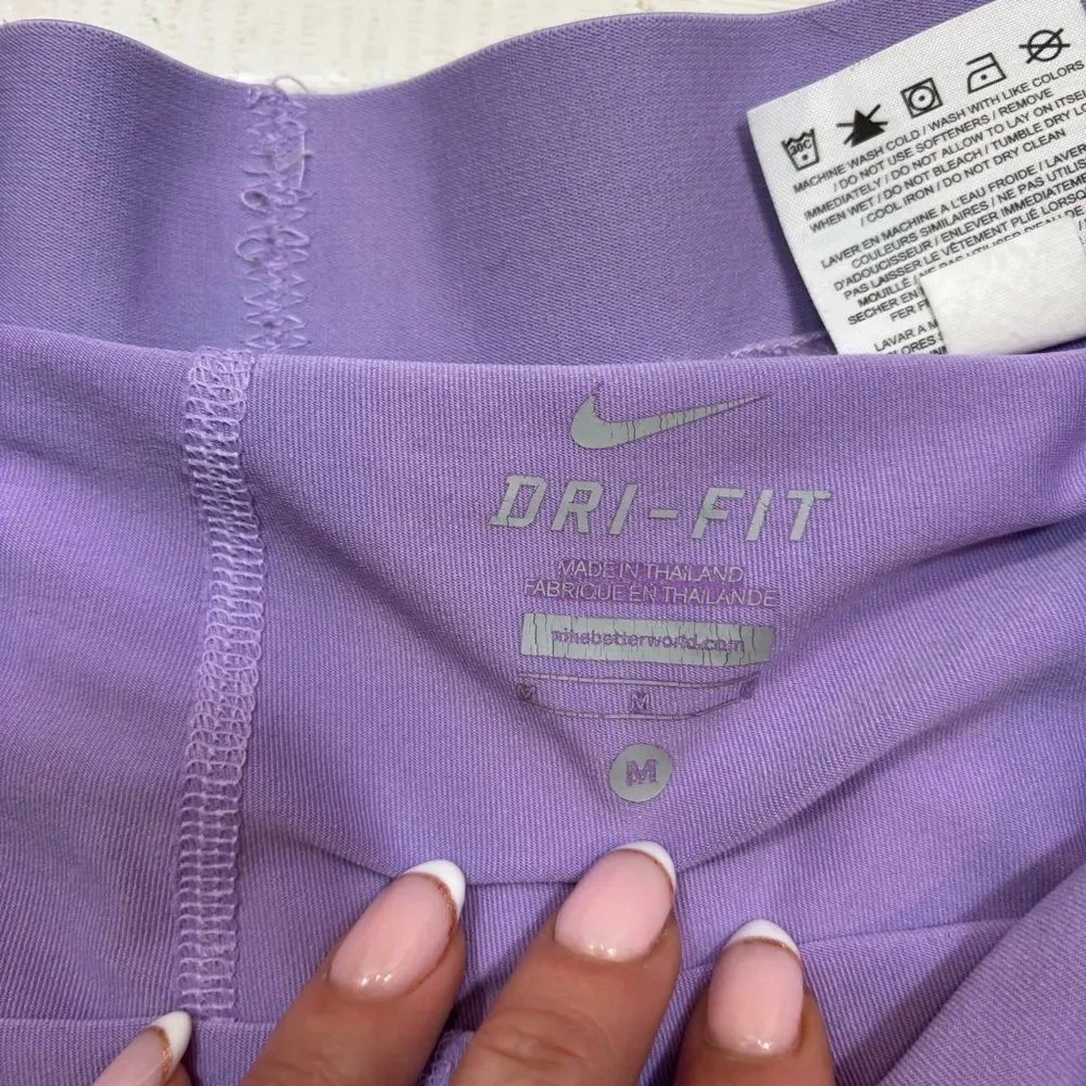 Ladies Nike Dri-Fit Teal‎ and Purple Mesh Athletic Shorts Lined Size Medium